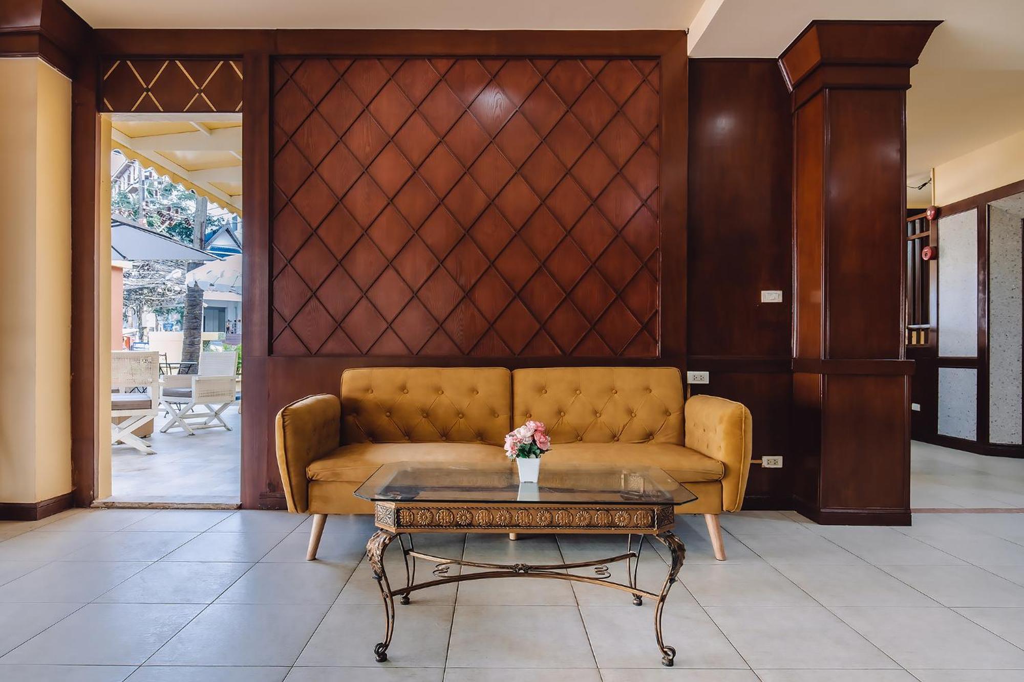 Bauman-Ville Hotel Patong Exterior photo