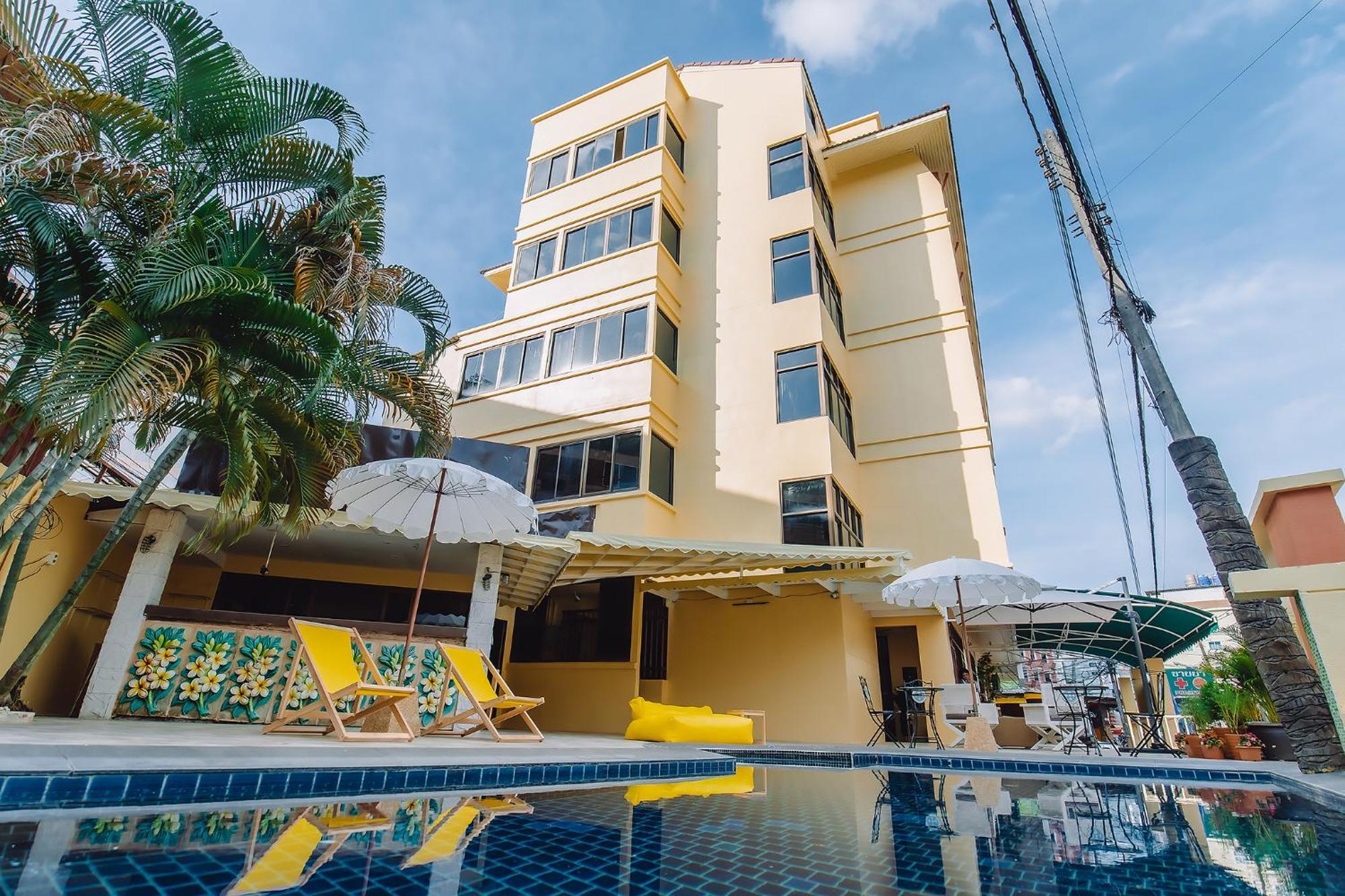 Bauman-Ville Hotel Patong Exterior photo
